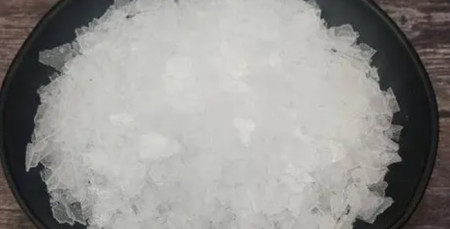 被稱為&ldquo;植物黃金&rdquo;的龍腦樟樹,一斤樹葉價(jià)值2萬,真這么值錢嗎